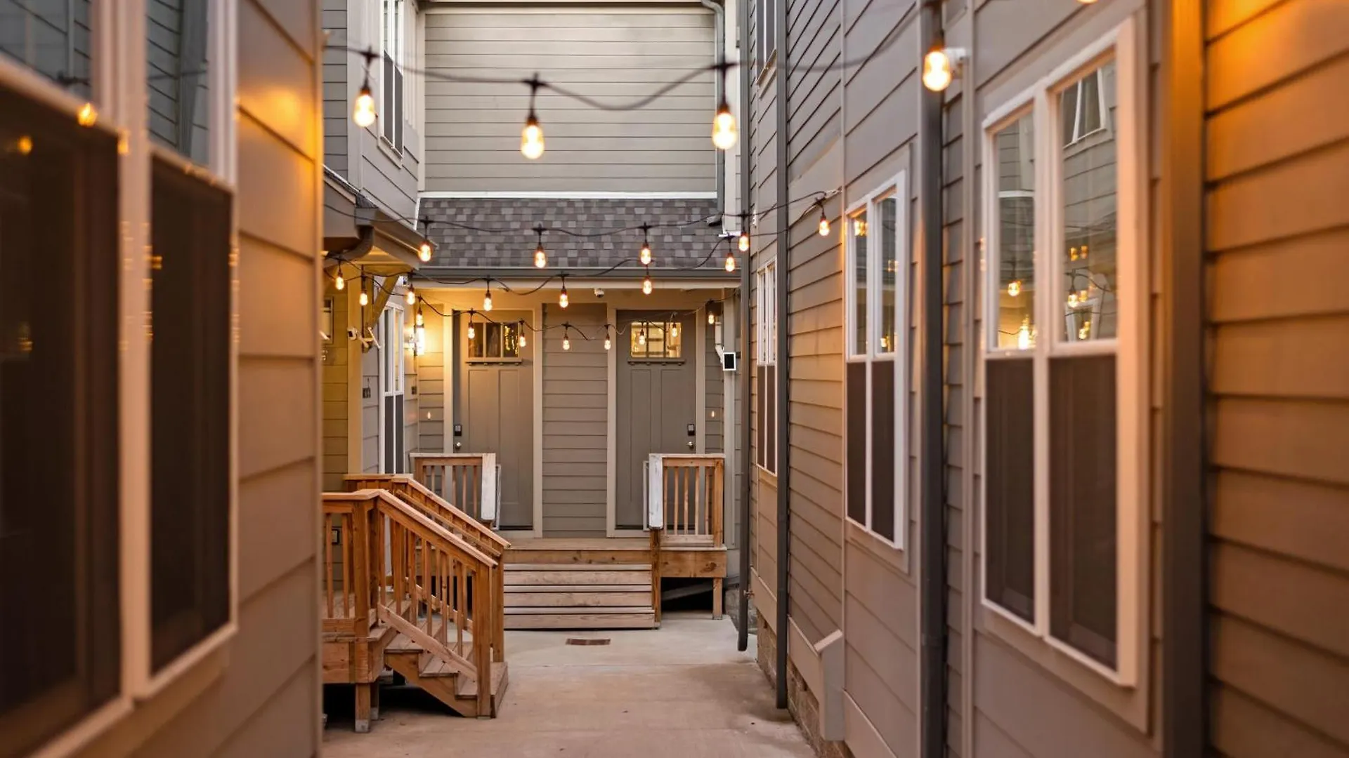 Hart Suite Buyout 1 By Avantstay Two Town House Buyout W Modern Amenities In Nashville