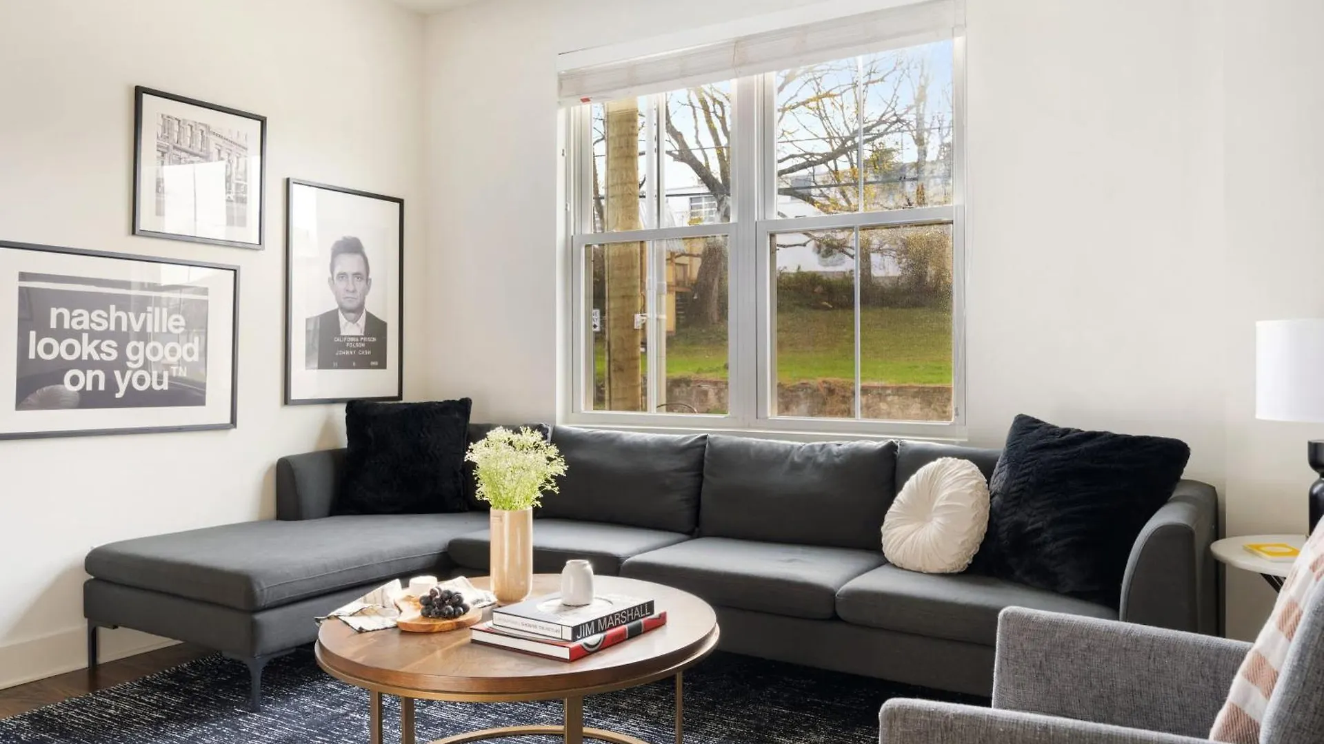 Hart Suite Buyout 1 By Avantstay Two Town House Buyout W Modern Amenities In Nashville