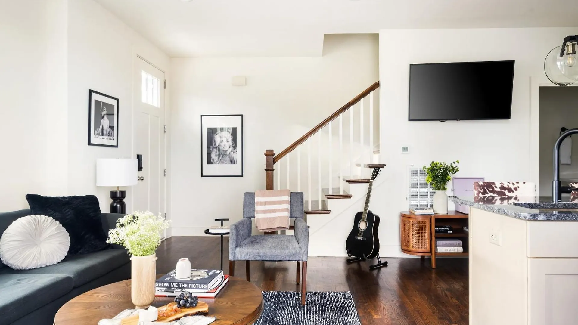 Hart Suite Buyout 1 By Avantstay Two Town House Buyout W Modern Amenities In Nashville